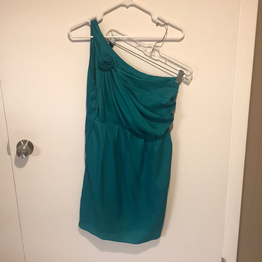 One shoulder Green Mini Dress